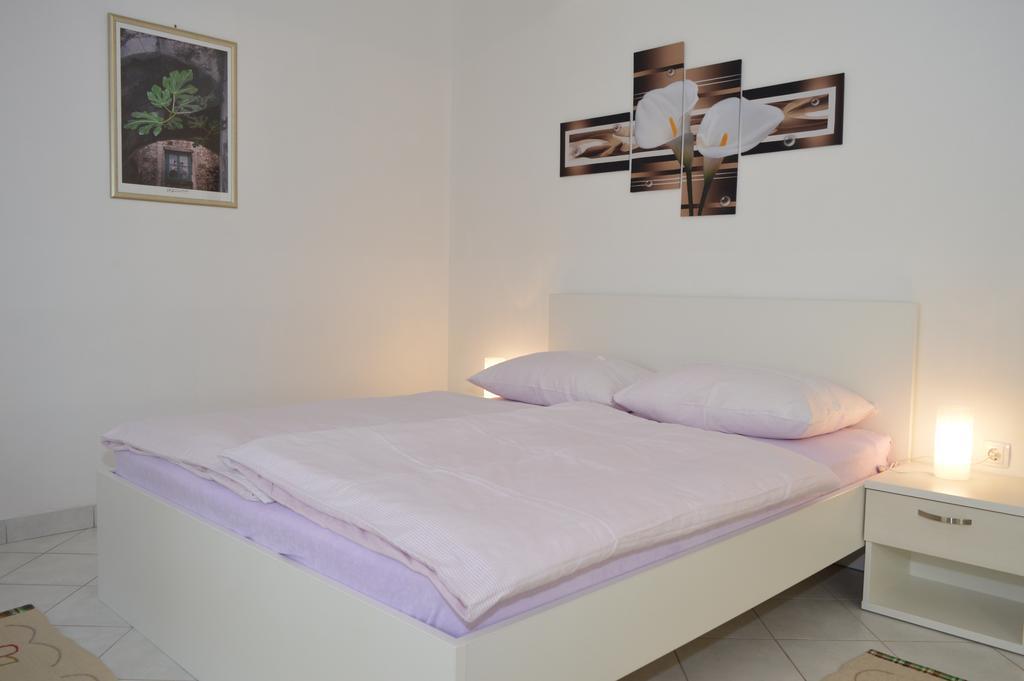 Permarinus Apartments Podstrana Zimmer foto