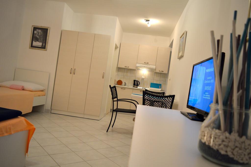Permarinus Apartments Podstrana Zimmer foto